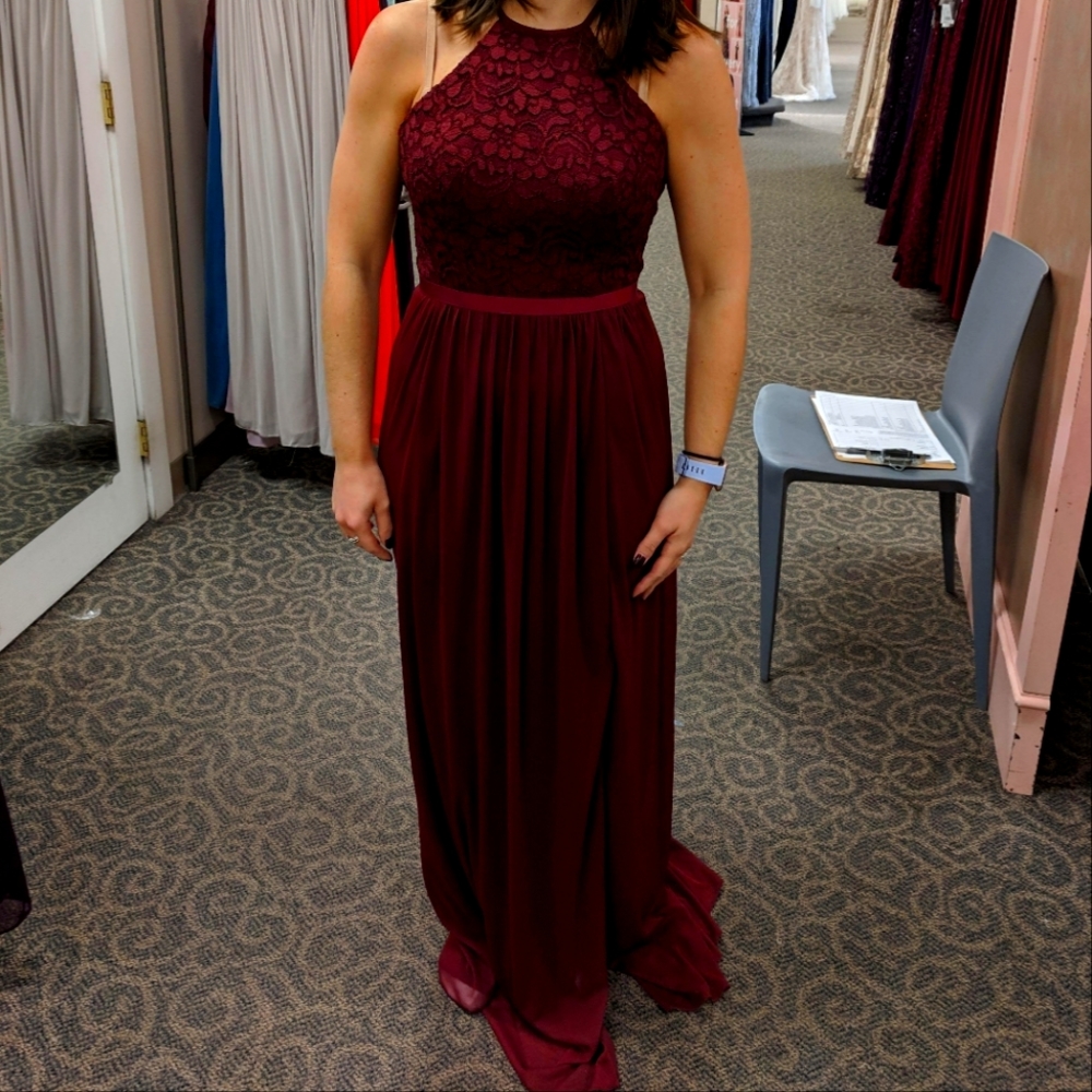 David's Bridal Wine Size 4 Bridesmaids' Dress F19608